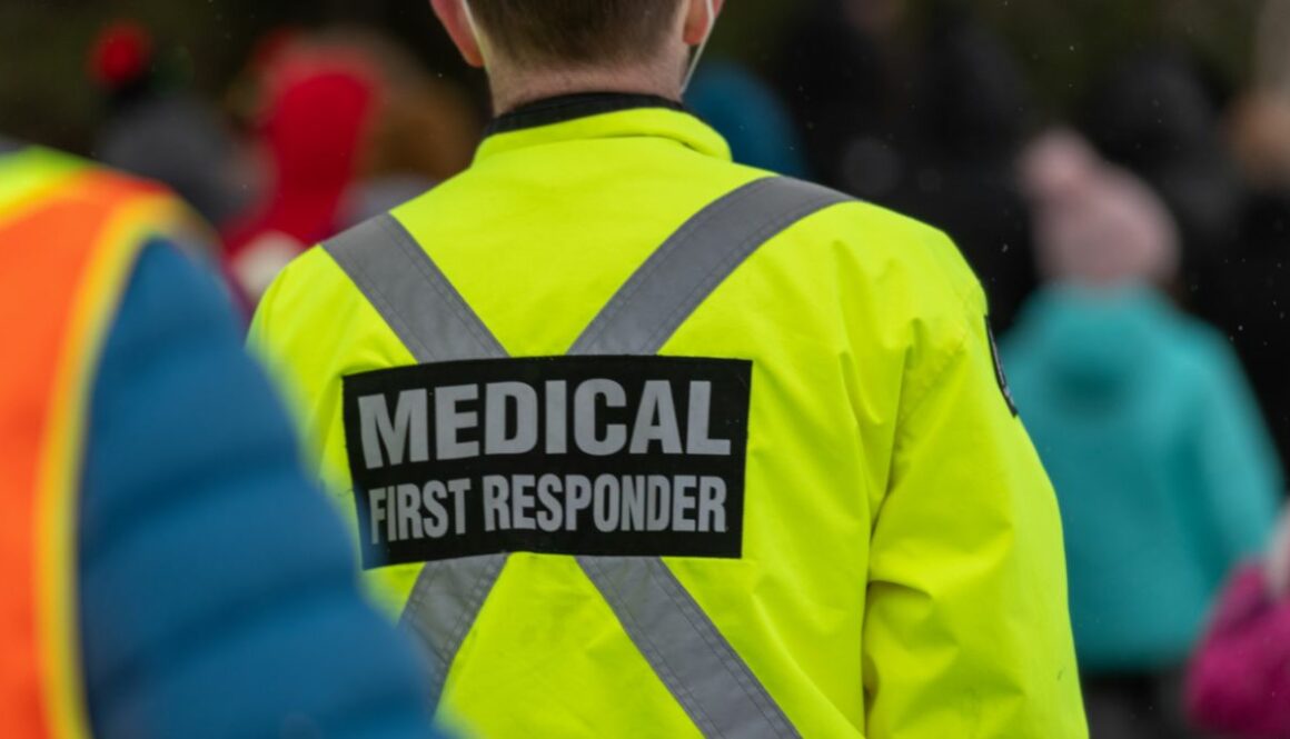 how-to-become-a-first-responder