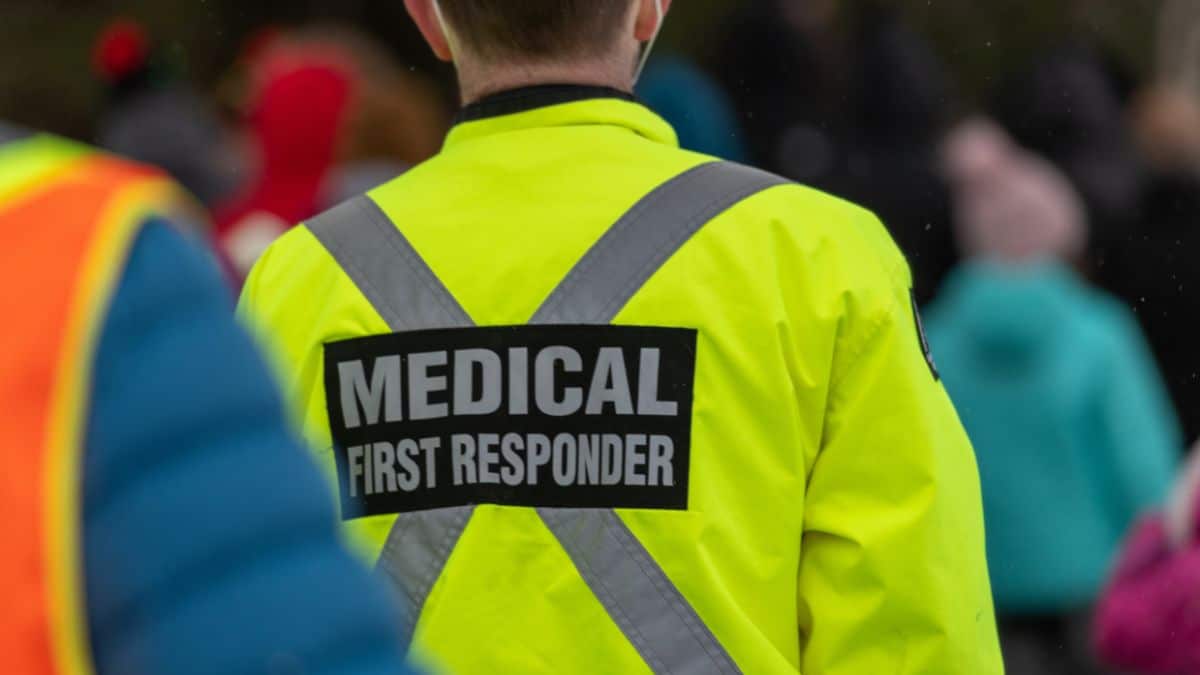 how-to-become-a-first-responder