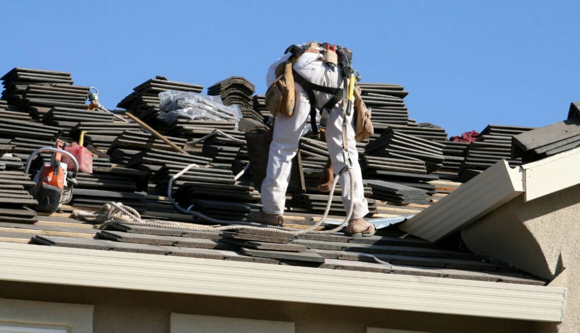 how-to-become-a-roofer